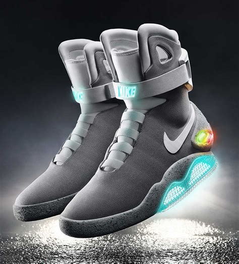 nike air mag 2016 preis|Nike Air Mags self lacing.